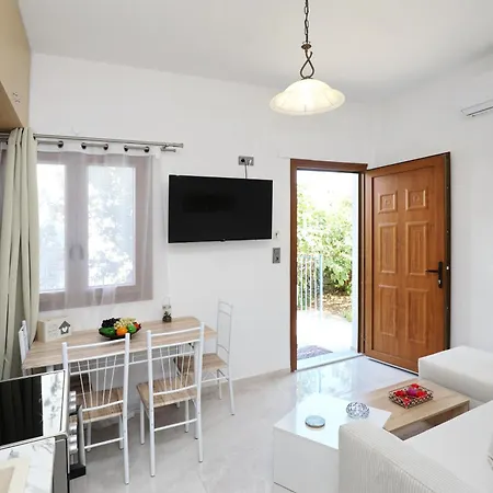 Smile Stella شقة *