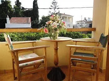 Smile Stella سكوبيلوس تاون